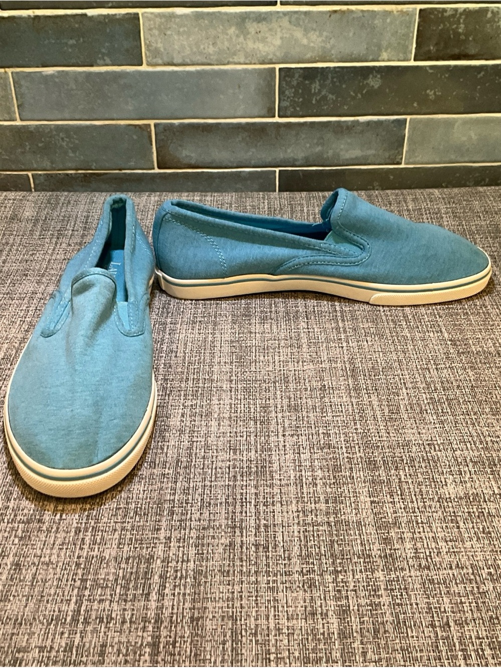 Ralph Lauren Women’s Janice Slip-On Sneakers Size 9B - NEW - Picture 7 of 11